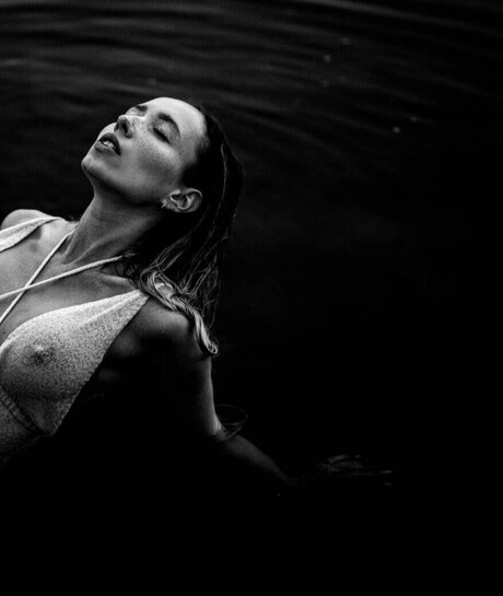 Nicole Marrone hd heiße archiv