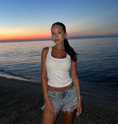 Zoe Liss erwachsene nackten galerie