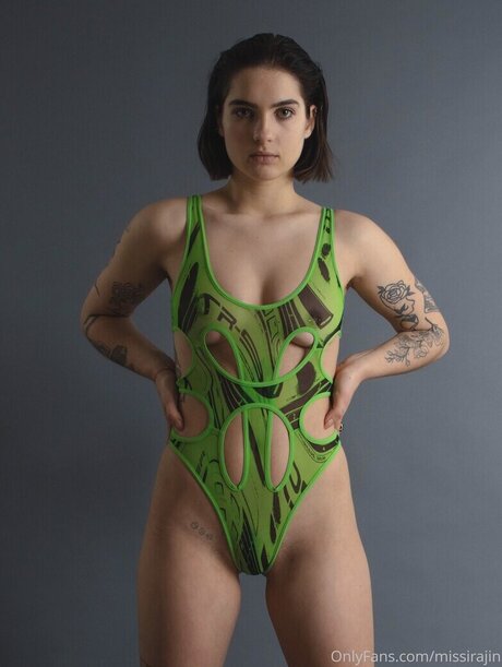 Missirajin schauspielerin sex fotos