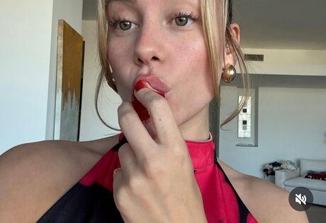 Ester Exp sito pornostar nette foto