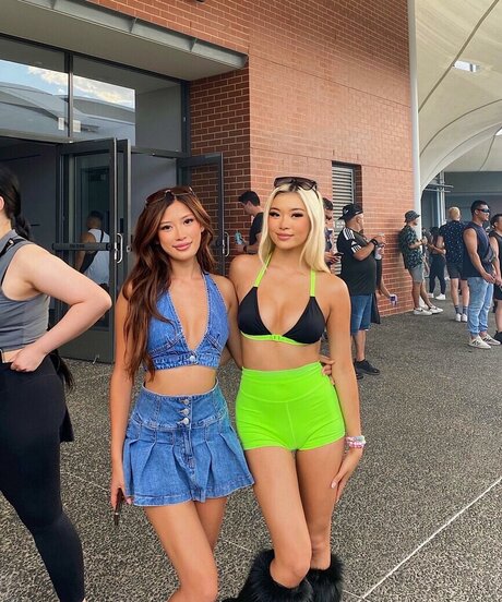 Ky9le sexy nackte fotos