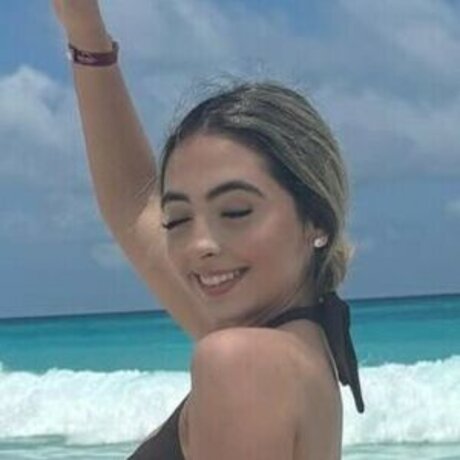 Melanie 2004 nackt foto