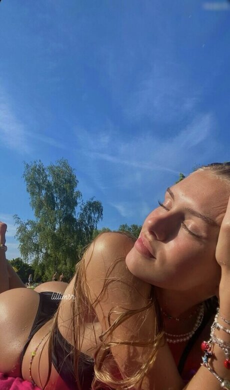 Lillimsr exklusive porno bilder