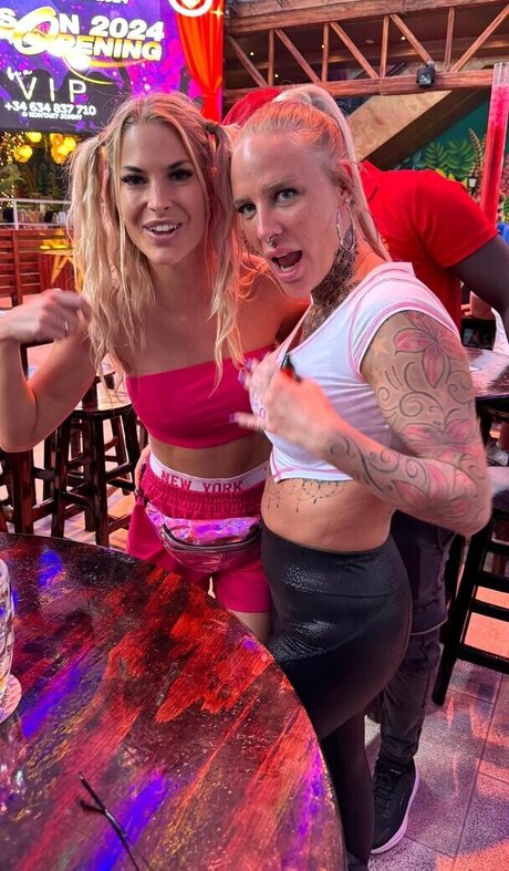 Isi Gl ck sexy pornostar archiv