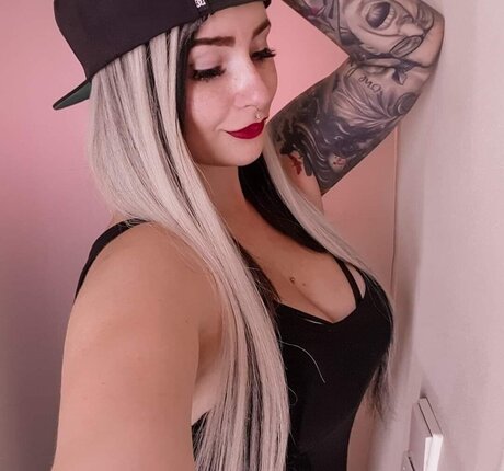 Lyn k44 porno top archiv