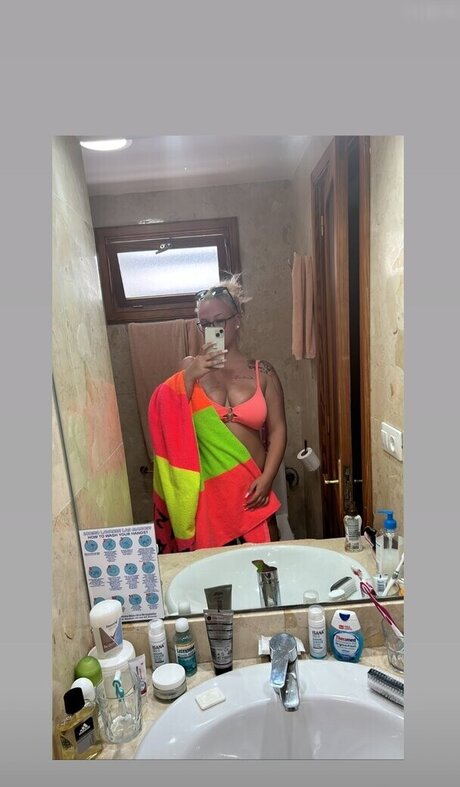 lenakpl23 schauspielerin perfekte bilder