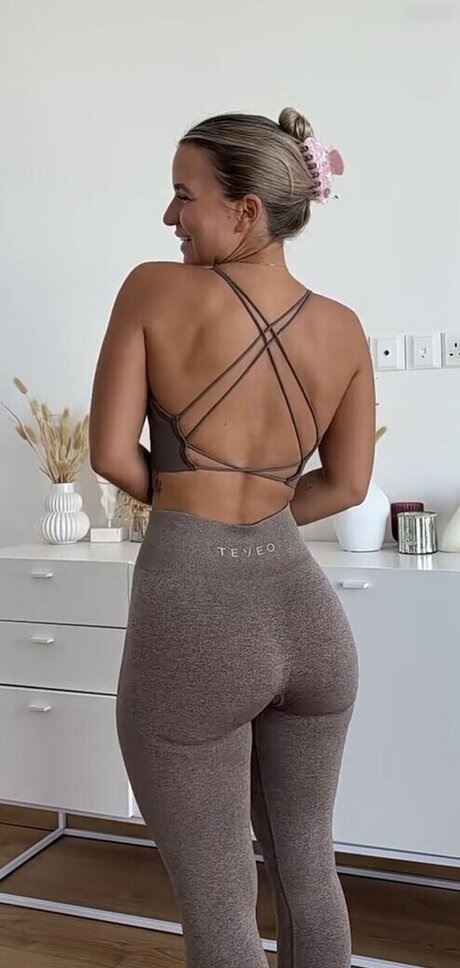 Alina Wachinger hd pornographische galerien