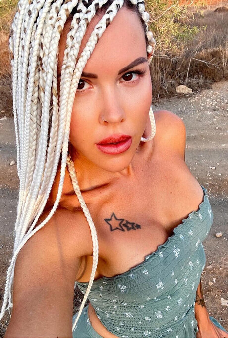 Lara Bergmann xxx exklusive bilder