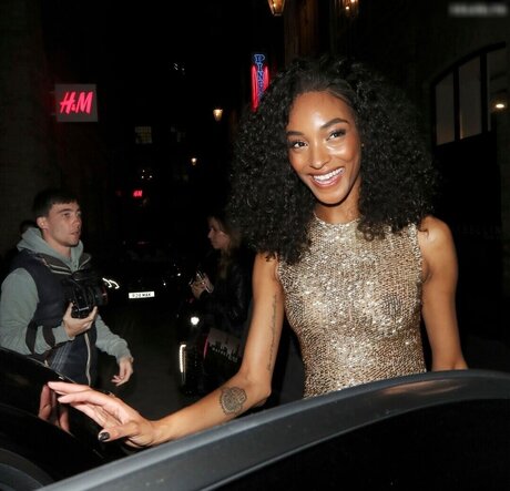 italienische milf onlyfans hübsche erwachsene bilder