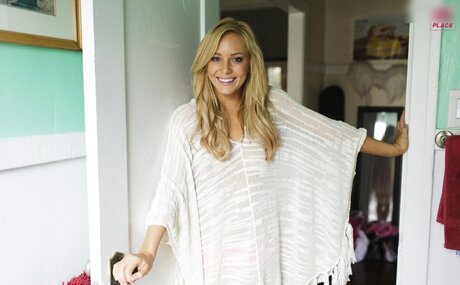 haarige asiatische onlyfans nackt nette archiv