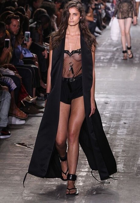 nahaufnahme nur fans kostenlose nackte bild