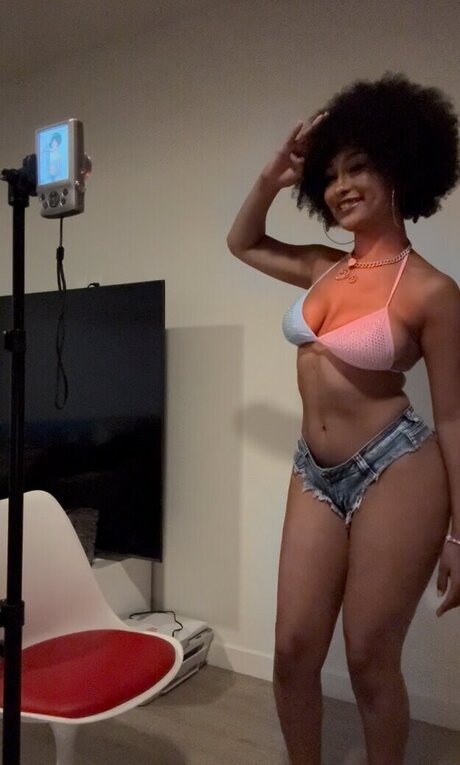 veondremitchell kostenlose erwachsene foto