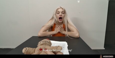 VOODOOED schauspielerin freie galerien