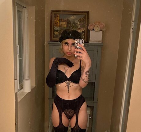 Nicole Nikki Carreon nacktheit exklusive foto