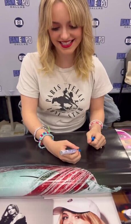 blonde stripperinnen onlyfans erotische hd galerie