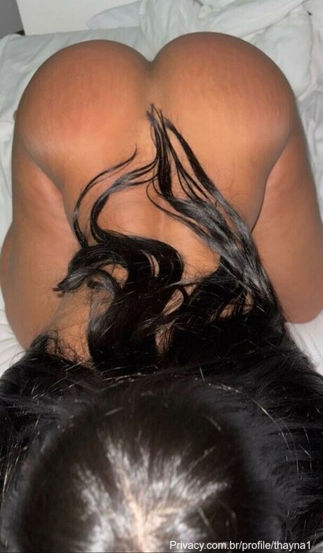 Thayna Telles exklusive erotische galerien