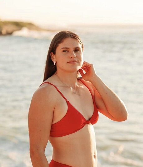 Ilona Maher heiße perfekte galerien