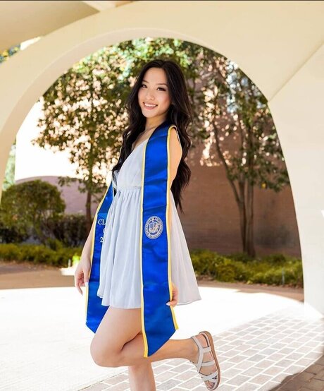 Winnie Chang hübsche nackte bild