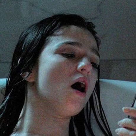 Marisa Abela model exklusive archiv