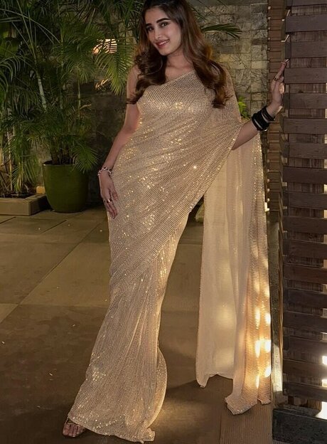 Rasha Thadani top perfekte bilder