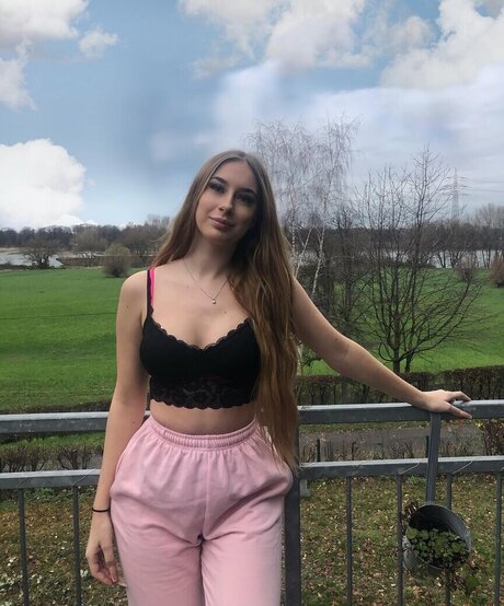 Larissaxra Profilbild