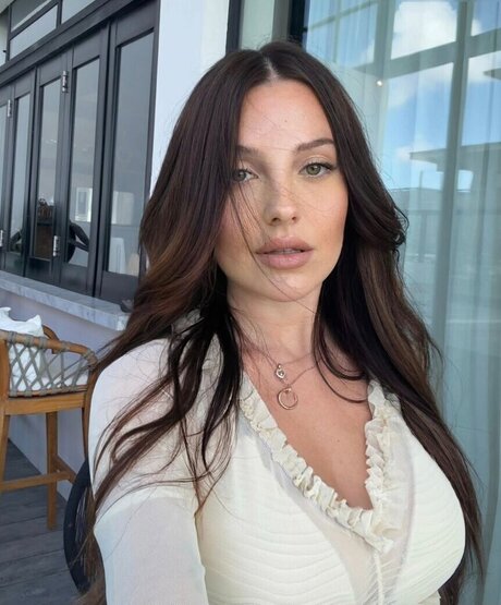 Nikoleta Milenova kostenlose porno bilder