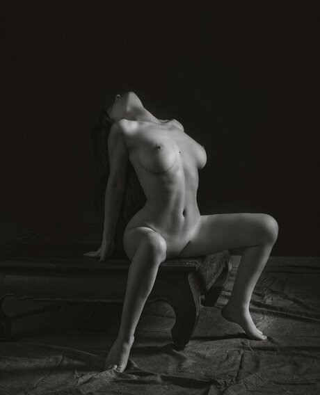 Arianna Gray kunst exklusive fotos