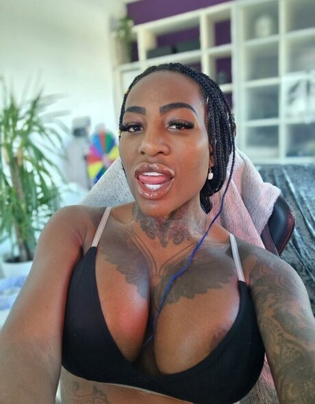 Josy Black nacktheit freie galerie