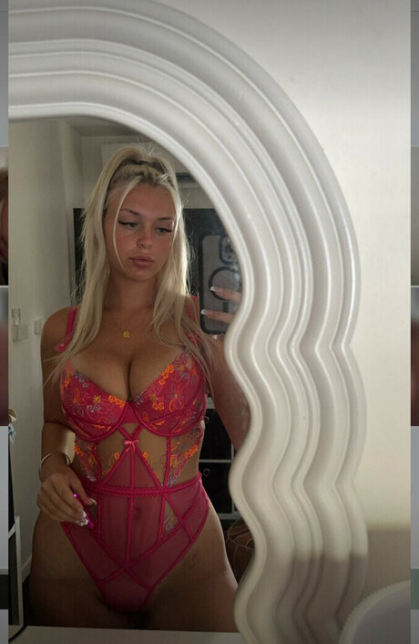 Lilybaby x kostenlose erotische foto