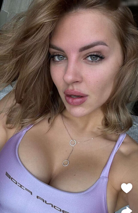 Lisavetazolotova kostenlose nacktheit bild