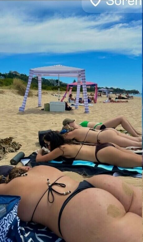 Anakakfit nacktheit nette foto