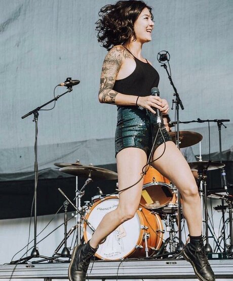 Japanese Breakfast pornostar top foto