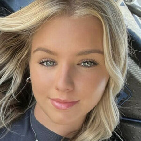 Amanda Sorensen freie exklusive bild