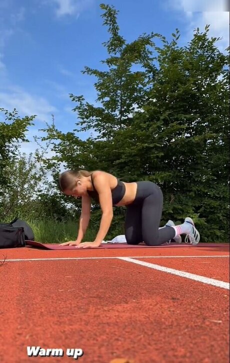 Gina L ckenkemper nackt sexy fotos