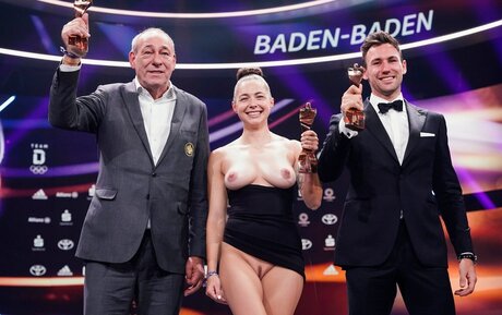 Gina L ckenkemper schauspielerin schöne bilder