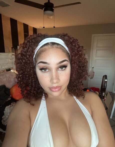 _hazelsent_ erwachsene bild