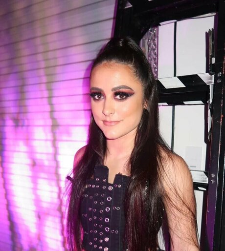 Lyra Valkyria kunst xxx galerien