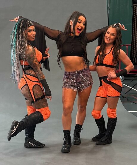 Lyra Valkyria nackt sex bild