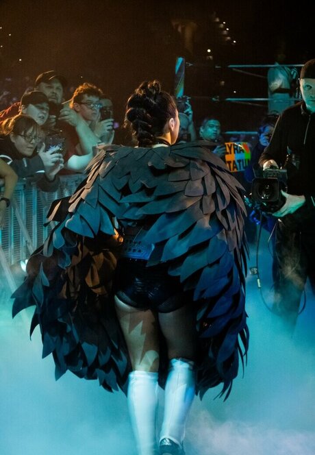 Lyra Valkyria pornostar kostenlose bilder