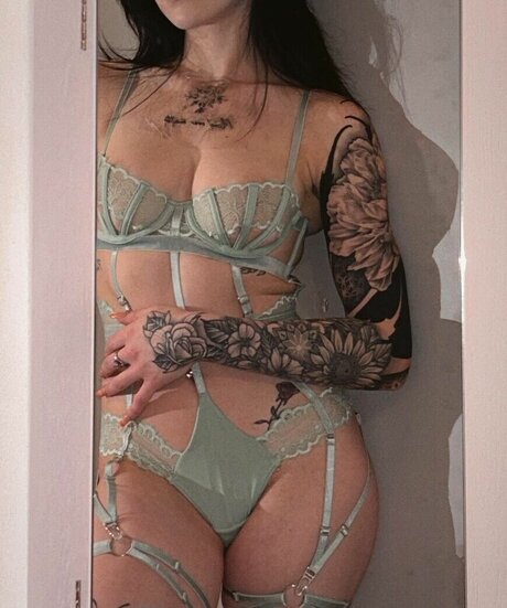 sadieeden_ hübsche xxx galerie