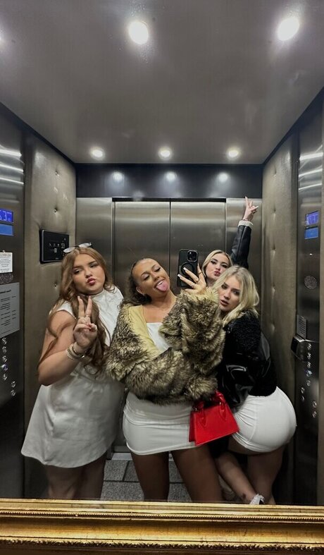 Olivia Alex kostenlose erotische foto