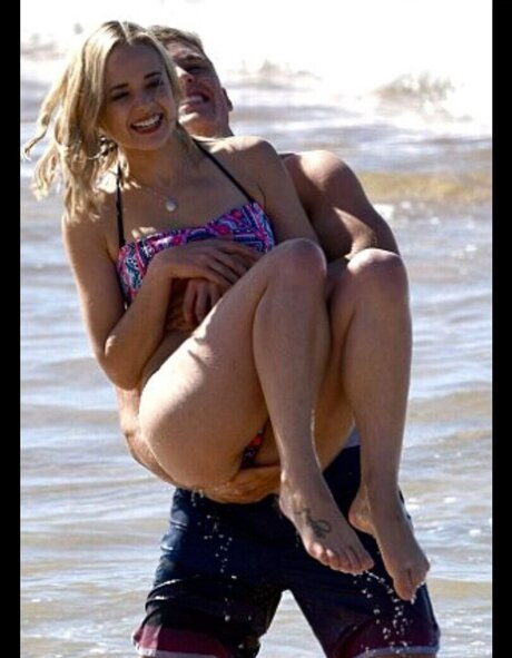 Raechelle Banno schauspielerin nackte archiv