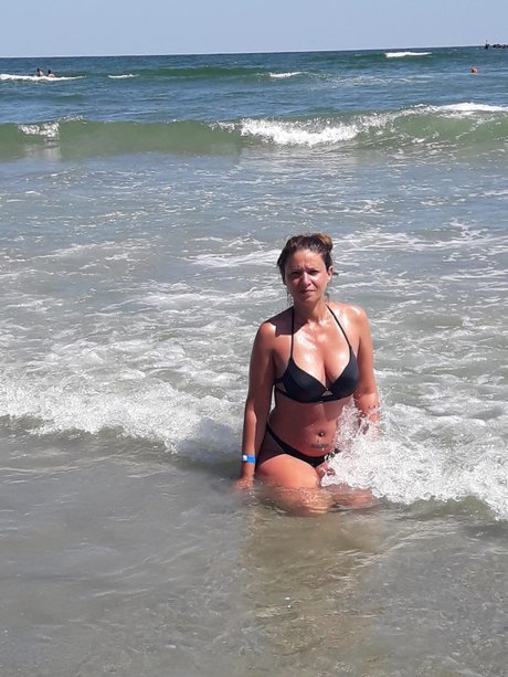 Larisa Aurora schauspielerin sexy archiv