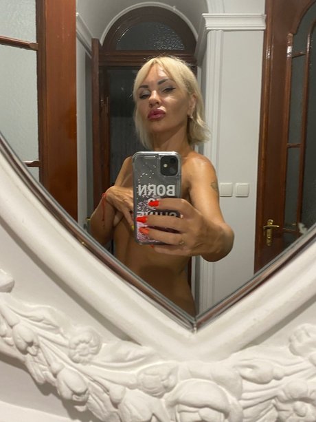 _Nessi the Violinist_ heiße xxx galerien