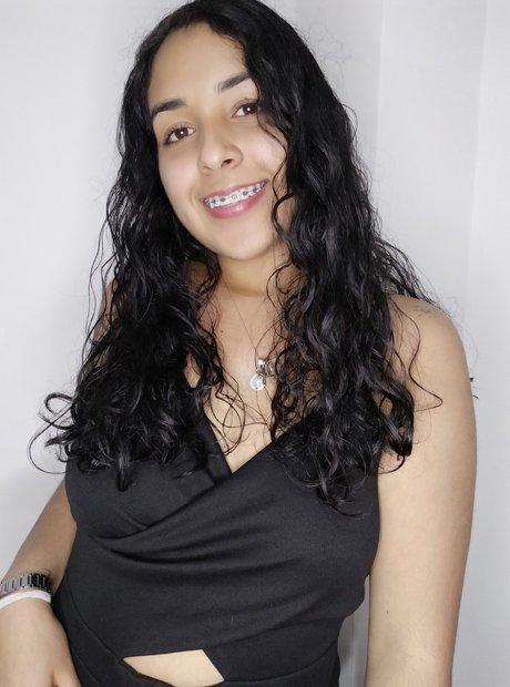 Carol Buitrago nackten pornostar galerie