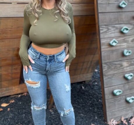 NoraRoseJeanxx erotische heiße galerie