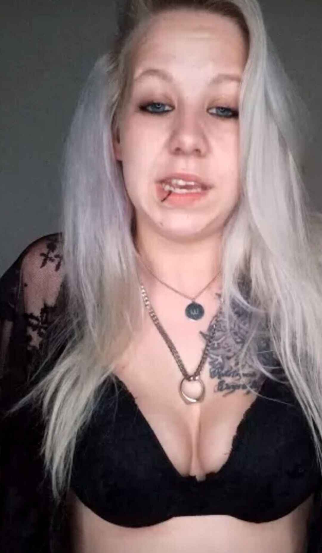 Eiskaltes Miststueck kostenlose nacktheit archiv