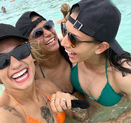 auf onlyfans nacktheit akt archiv