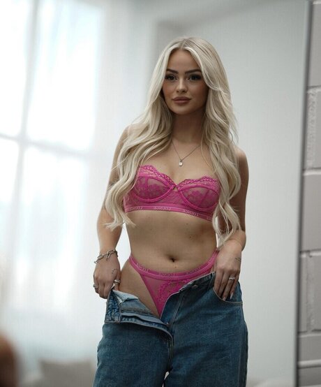 Zclina kostenlose nackte bild