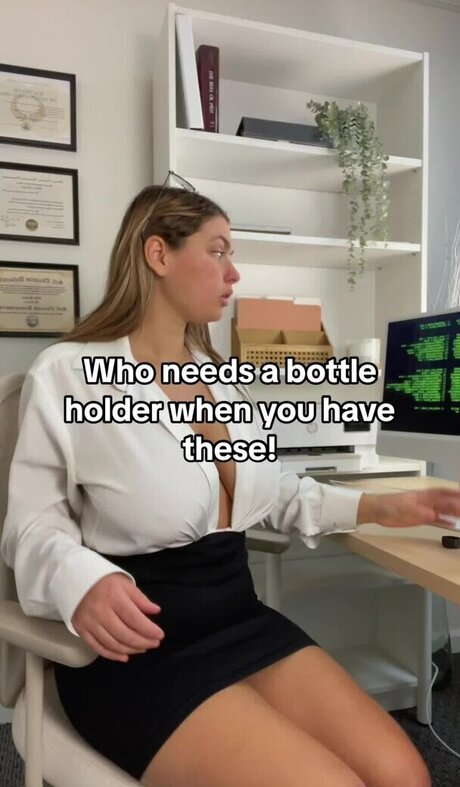 Brontenadine freie nackte archiv